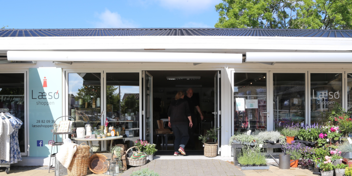 Bes&oslash;g vores butik