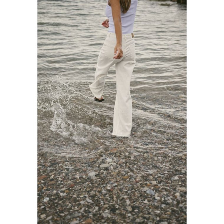 Kaffe - KAbrook HW Reg Fit Jeans - WHITE