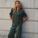 Neo Noir - Roella Heavy Sateen Blouse - Deep Green