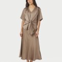 Neo Noir - Casadia Heavy Sateen Blouse - Dark Taupe