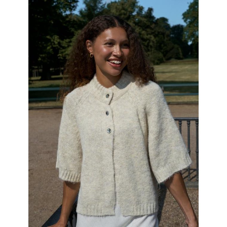 Neo Noir - Benuta Fluffy Knit Cardigan - Ivory