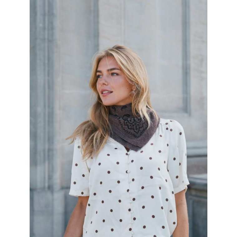 Neo Noir - Adelina Paisley Knit Scarf - Brown Melange