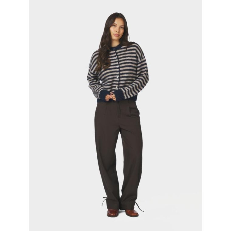 Neo Noir - Isana Stripe Fluffy Knit Cardigan - Navy striped