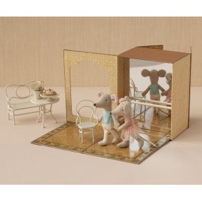 MAILEG - Ballet mus i dansestudie, Lillesster og lillebror