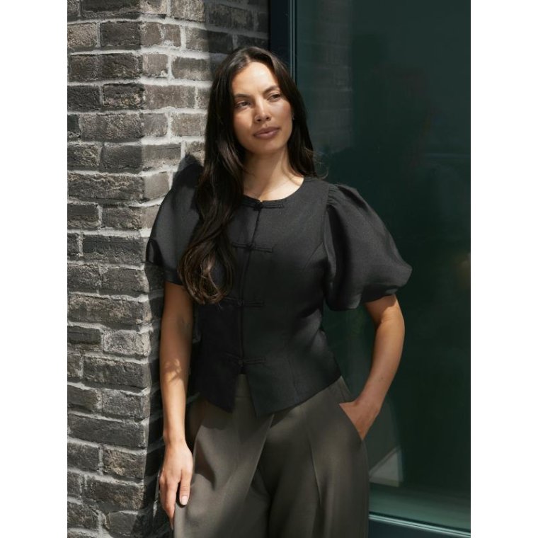 Neo Noir - Anela Mandarin Dull Satin Blouse - Black