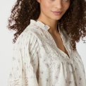 Neo Noir - Siama Dobby Flower Blouse - Off White	