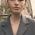 Maanesten - Ellie Halsk�de