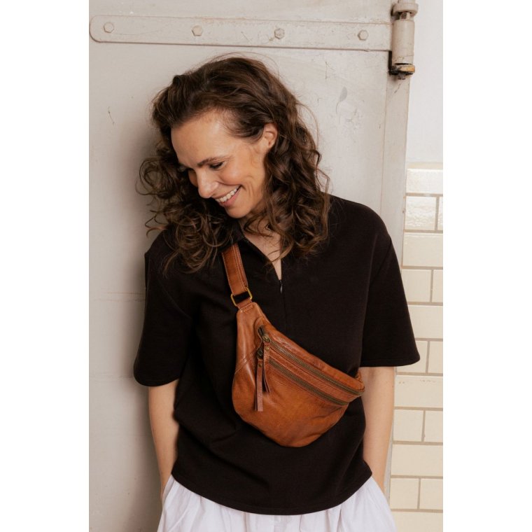 REDESIGNED - Faust Urban - Walnut