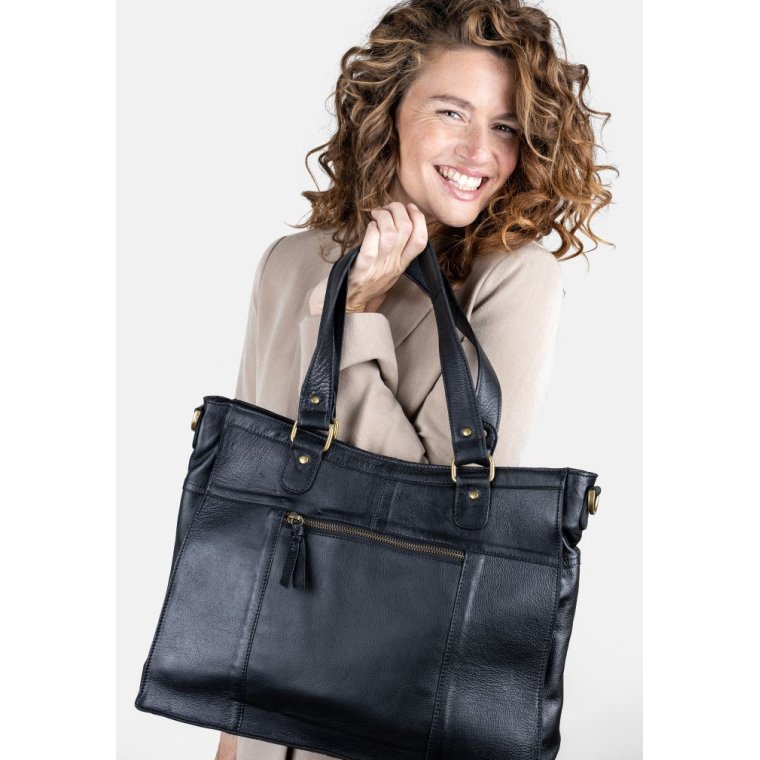 REDESIGNED - Molly Urban - Black