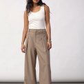Co`couture - LunaCC Pleat Pant - Taupe