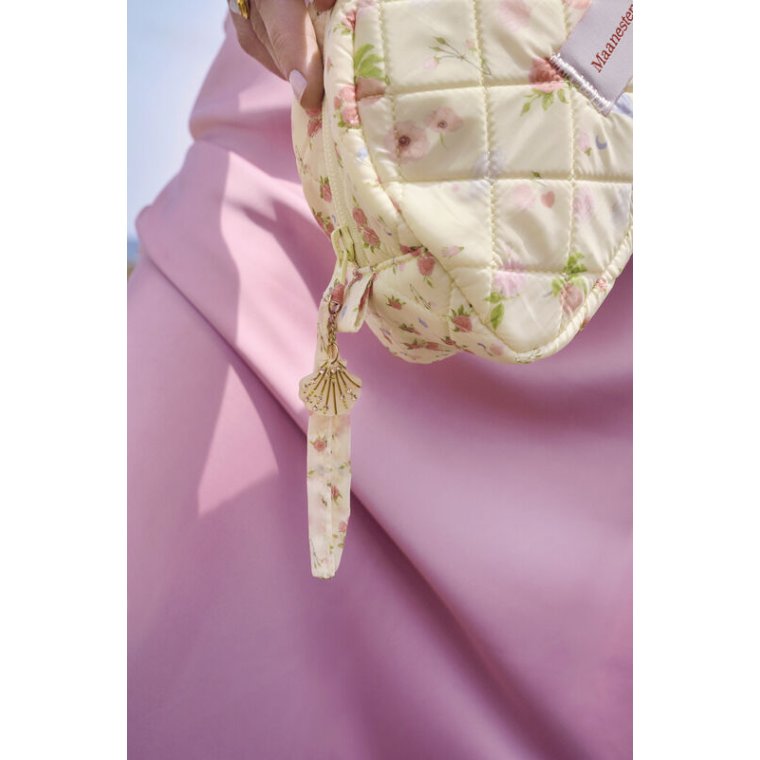 Maanesten - Makeup Bag Medium Roses and Shells