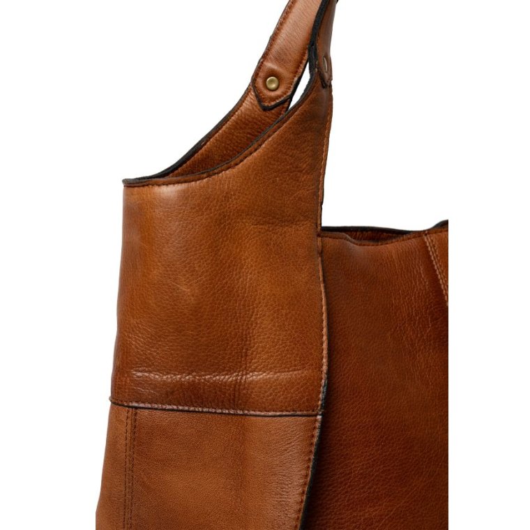 REDESIGNED - Jona Big - Walnut