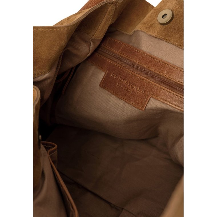 REDESIGNED - Meno - Walnut