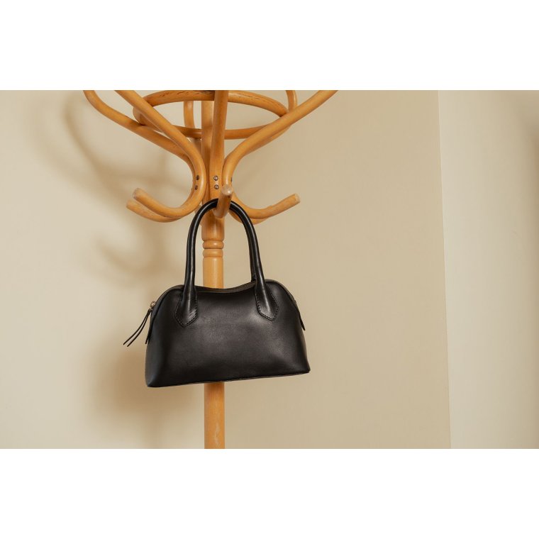 REDESIGNED - Nynne Small - Black