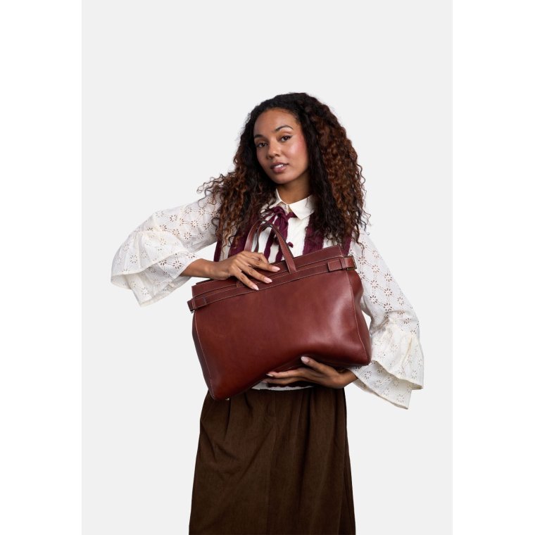 REDESIGNED - Siri Big - Cognac