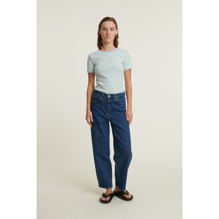 BASIC APPAREL - Ludmilla SS O-Neck - Dutch canal / vanilla custard