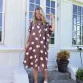 BLACK COLOUR - BCMABEL satin dress - Mocca Dot