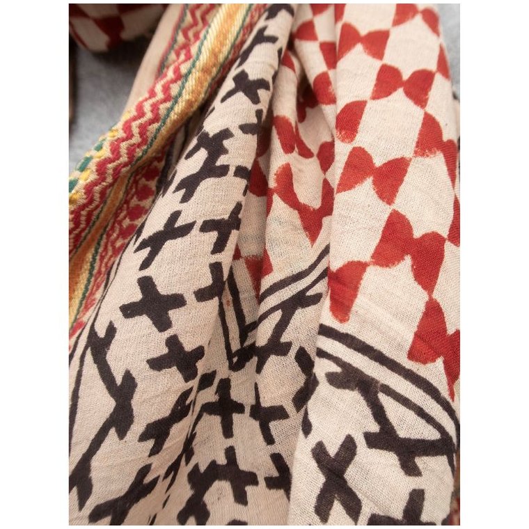 Craft Sisters - Bagru Scarf - Red