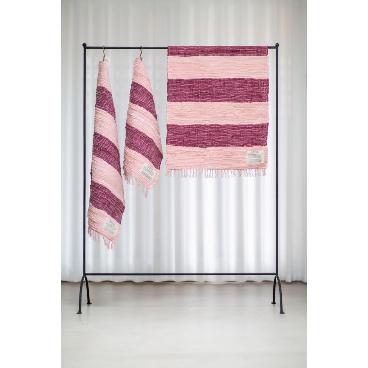 Bongusta - Chindi rug 60x90 - wine & peach