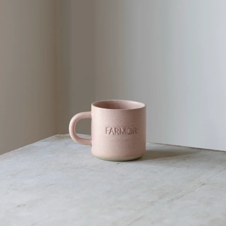 Julie Damhus Studio - ODA FARMOR KOP