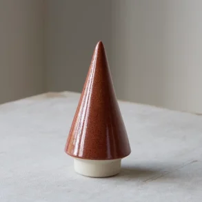 Julie Damhus Studio - Juletr brndt