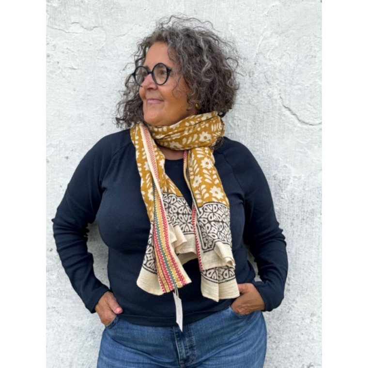 Craft Sisters - Bagru Scarf - Mustard Flowers 04