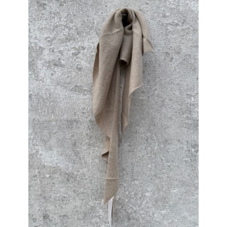 LULU�S LOVE - Cashmere small scarf - beige
