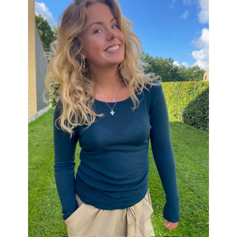 By Basics - 4002 Shirt R-Neck L/S