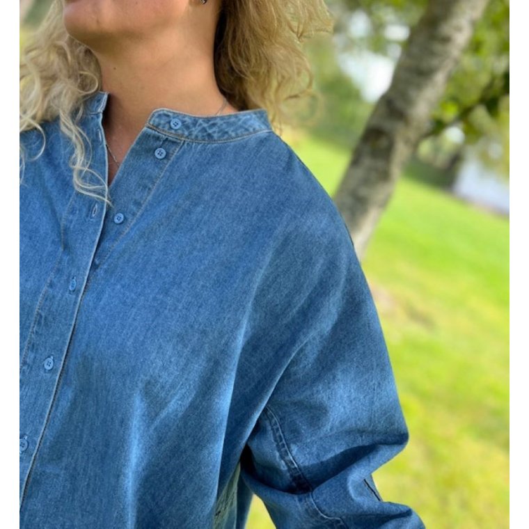 FRAU - Seoul denim skjorte - Clear blue denim