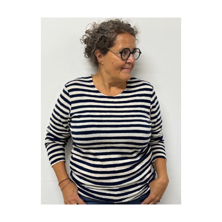 By Basics - 4002 Shirt R-Neck L/S - stripes - raw white/navy blue