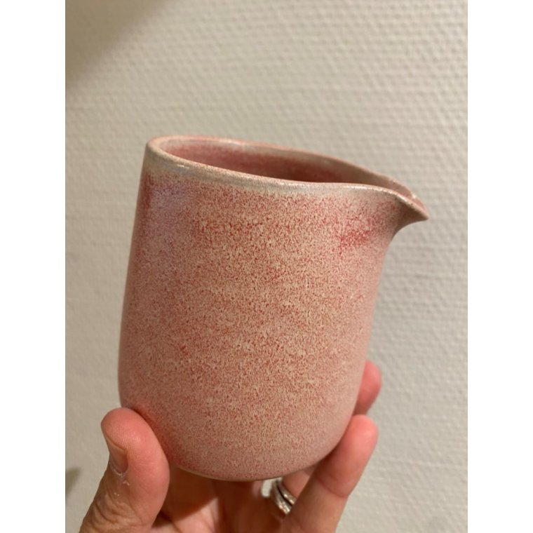 Julie Damhus Studio - Oda Hndlavet Mlkekande