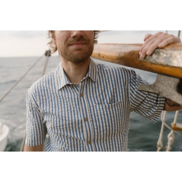 LAKOR - Seer Sucker Short Sleeve Shirt - Bering Sea