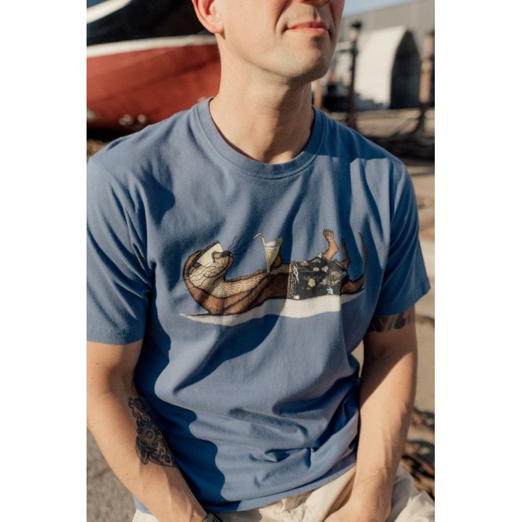 LAKOR - An Otter Vacation T-shirt - Bering Sea