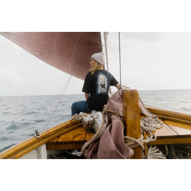 LAKOR - Back Flipping T-shirt - Moonless Night