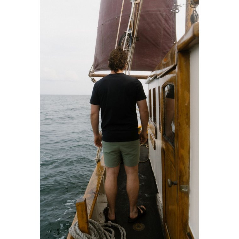 LAKOR - Flipping The Bird T-shirt - Moonless Night