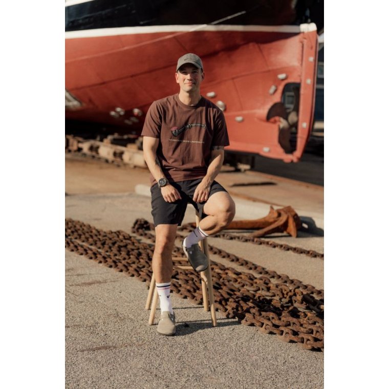 LAKOR - Lakridspibe T-shirt - Chicory Coffee