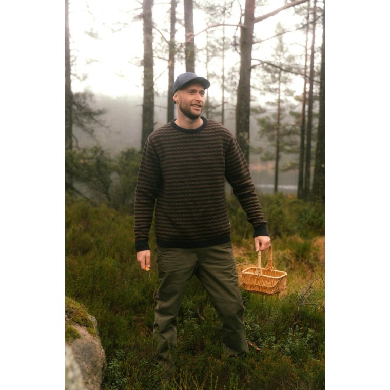 LAKOR - Faroese Fisher Knit - Navy/Brown