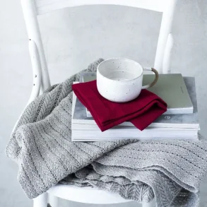 Langkilde & S�n - Serviet med huls�m	