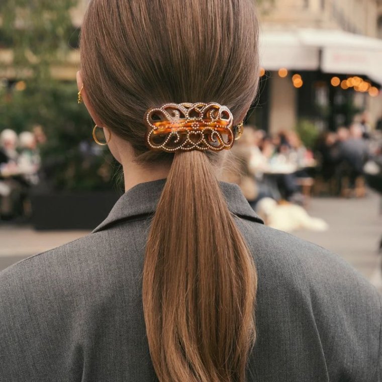 Maanesten - Amelie Barrette 