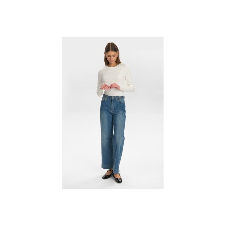 Nmph - NUPARIS CROPPED JEANS - Light Denim Blue 2