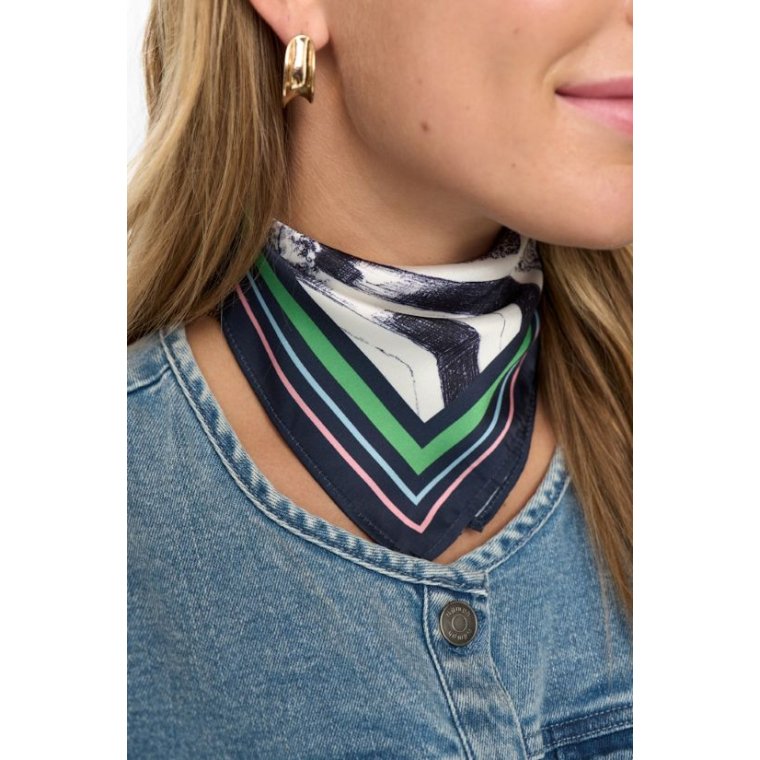 N�MPH - NUMOCHA SATIN SCARF - Cloud Dancer