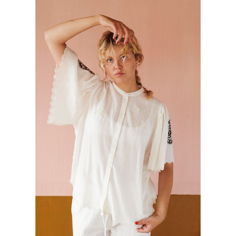 HABIBA - PATTIE BUTTERFLY SHIRT - VANILLA