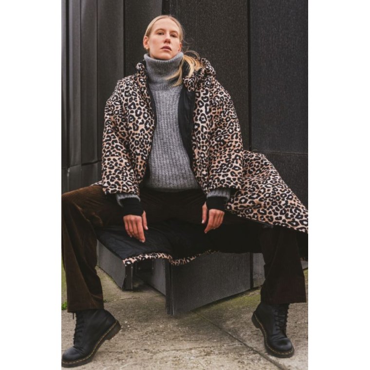 SITTINGSUITS - SNOW LEOPARD - Unisex/onesize