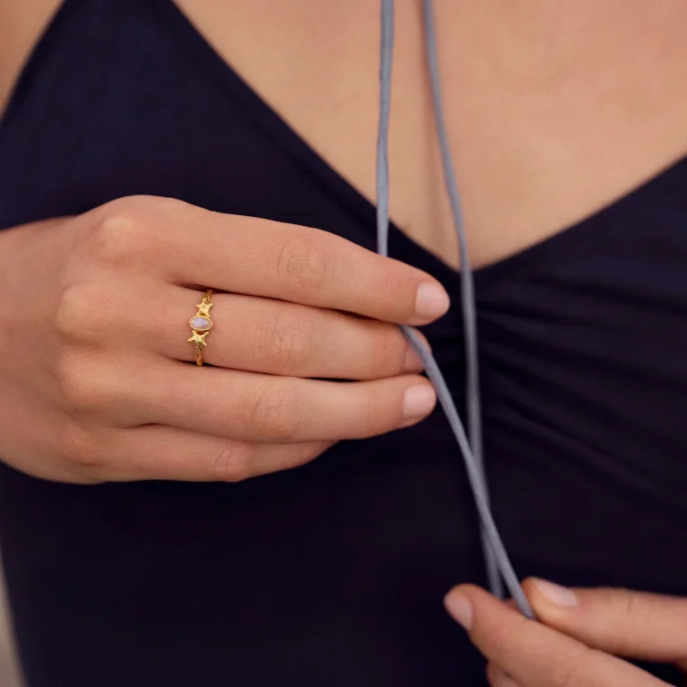 Maanesten - Ula Ring - Forgyldt