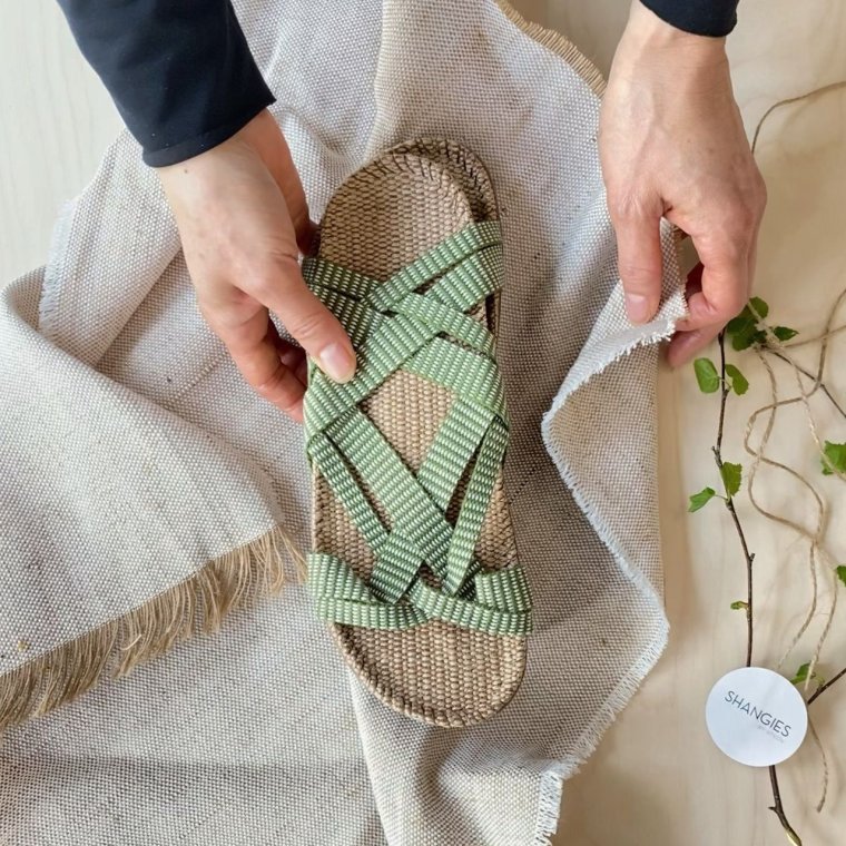 SHANGIES, WOMEN #1 - Green Leaves