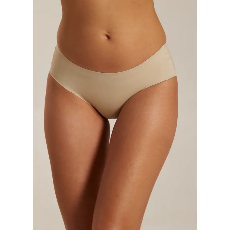 Femifemme - Invisible Soft S�ml�s Tai Trusse - Sand