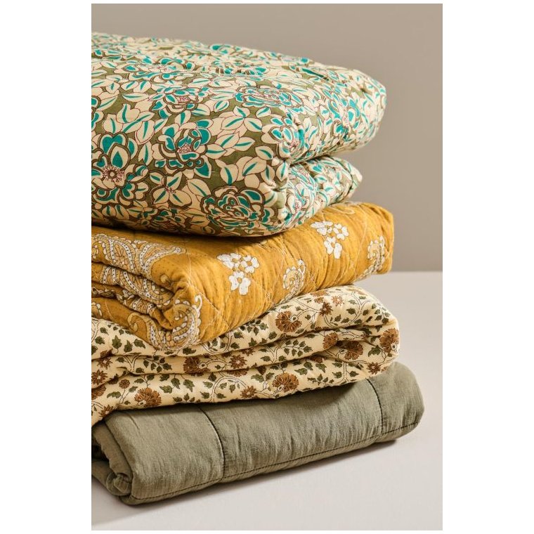 IB LAURSEN - Quilt Celina mosgr�nne blade