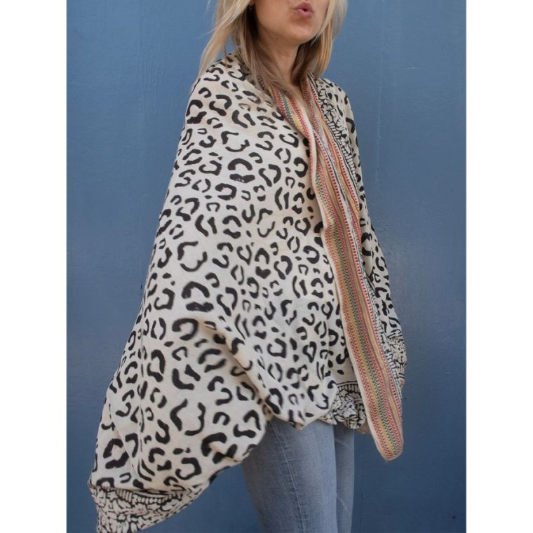 Craft Sisters - Bagru Scarf - Black Leo